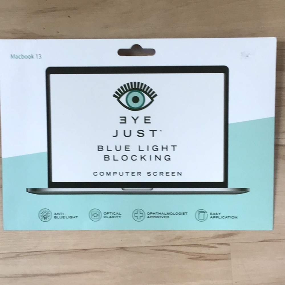 MacBook 13 Eye Just‎ Blue Light Blocking Screen NWT